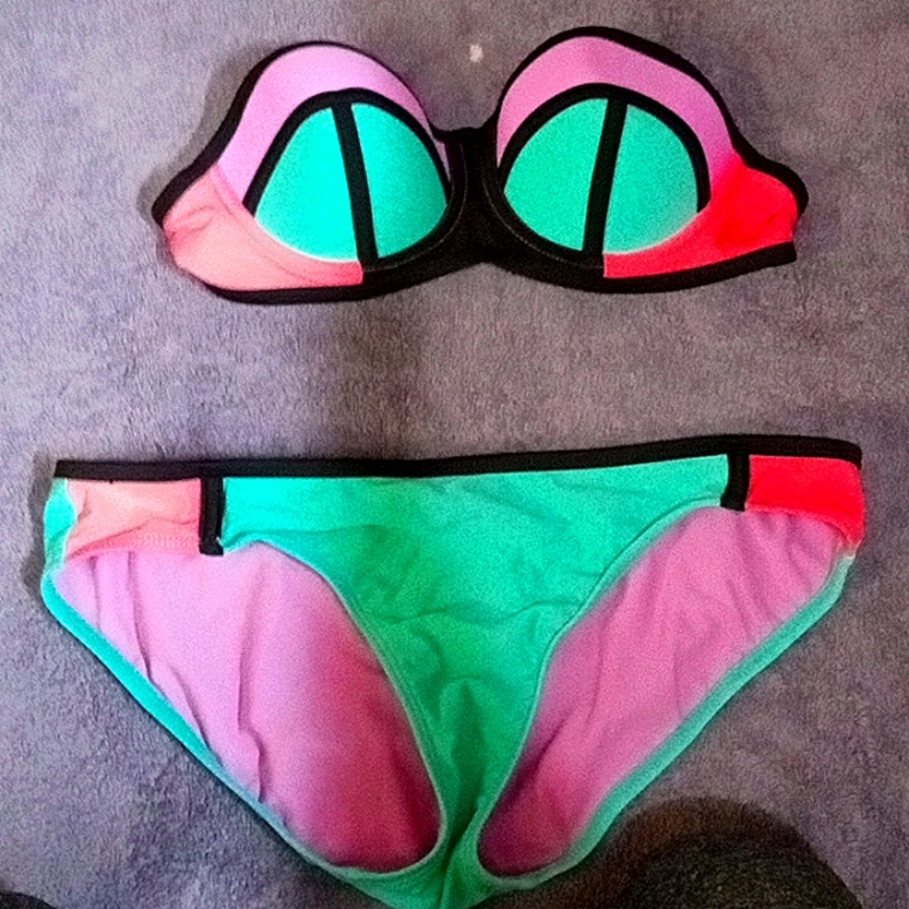 Bathing suit two piece